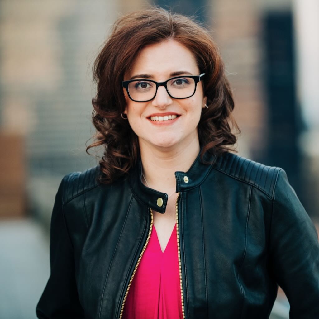 9740b5e0 c8f9 4450 9c66 50a20341c244 headshot IMG 0459