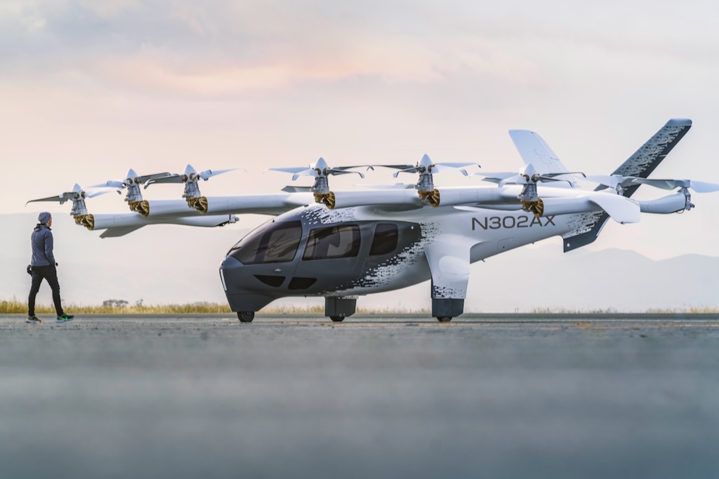 Archer's Midnight air taxi side profile