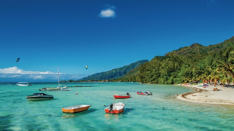 Inside Moorea Island