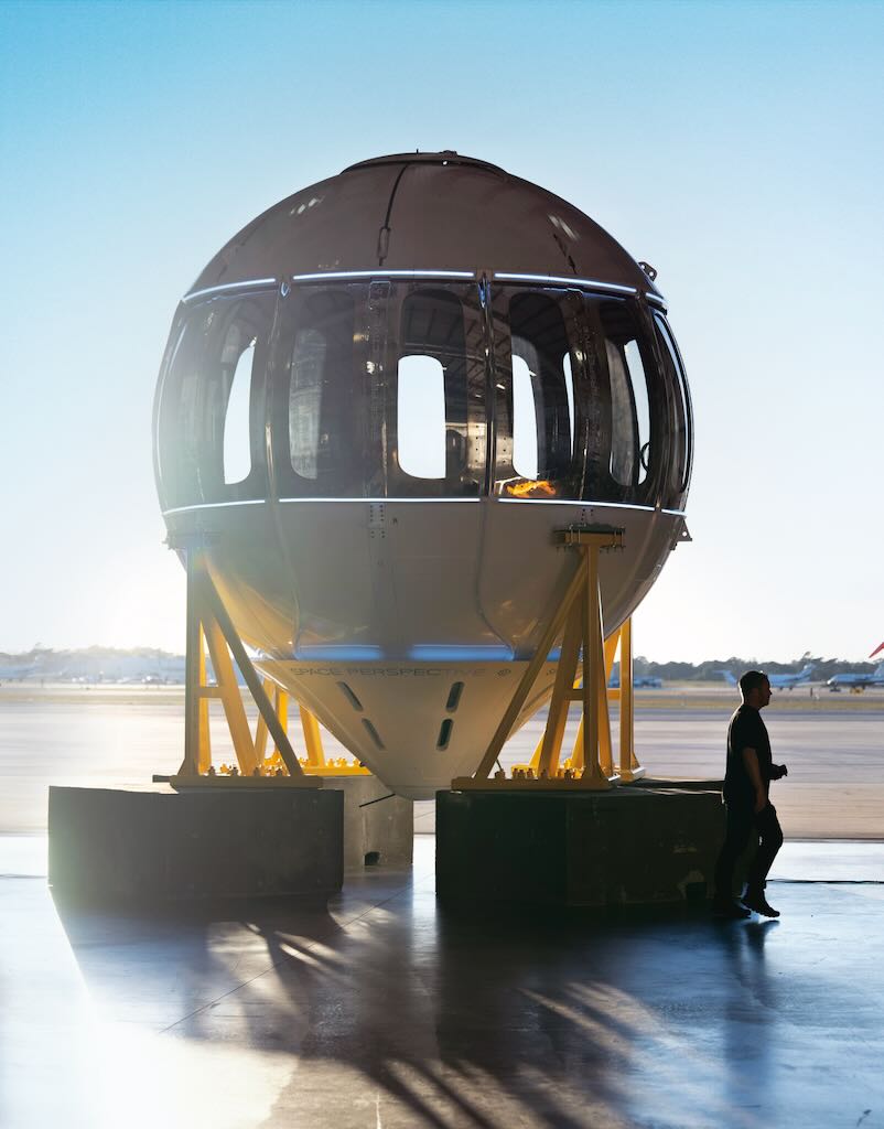 Photography Sun behind Silhouetted capsule rt 1