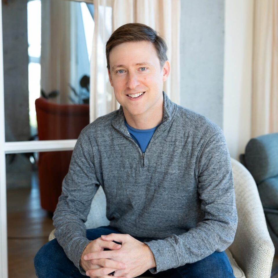 594d270e 1f2a 49de aff1 e0e9edf8bc4e headshot DavidGilford