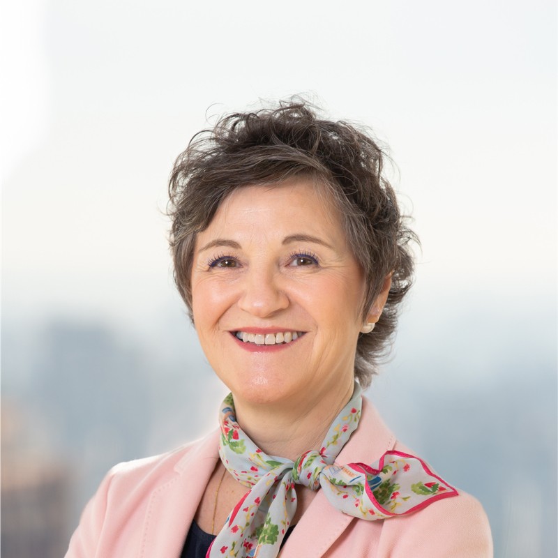 karen kardos linkedin headshot