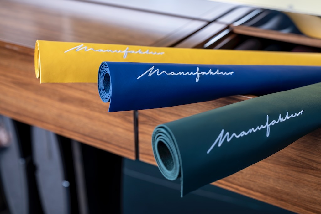 Mercedes Benz erรถffnet neues MANUFAKTUR Studio und erweitert MANUFAKTUR Angebot Mercedes Benz opens new MANUFAKTUR Studio and expands MANUFAKTUR range