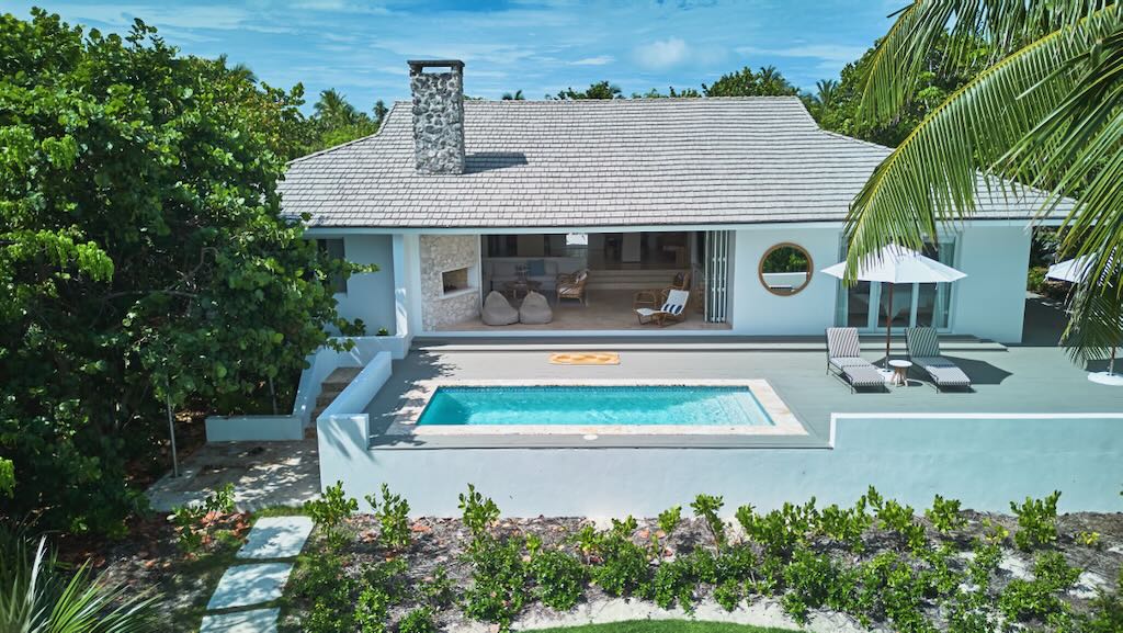Pineapple, the bedroom cottage
