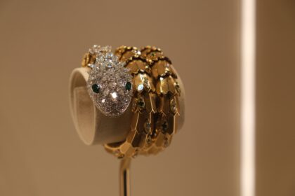 Shanghai,china april,th,:,Bvlgari,Serpenti,Bracelet,Watch