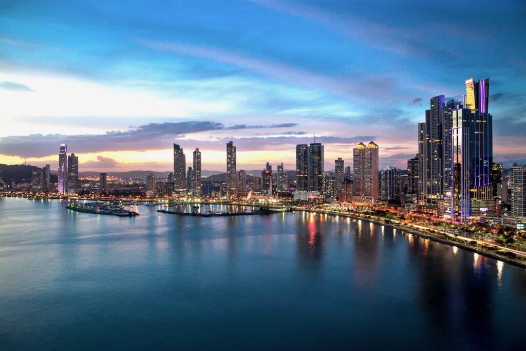 CO_Panama-City_StockSS_1121967473 CO Panama City StockSS