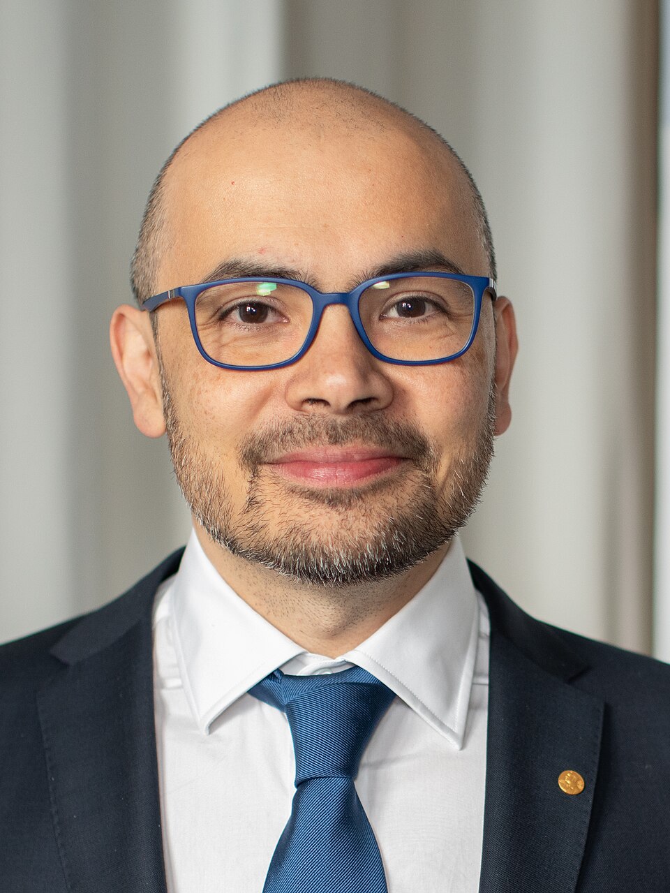 Demis Hassabis Nobel Prize Laureate in Chemistry (cropped)