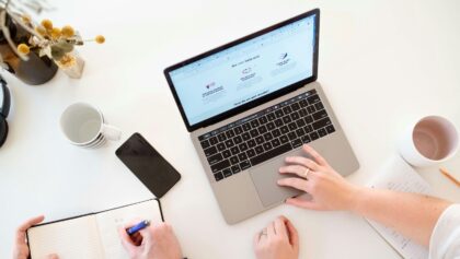 the connected narrative mmTqtBe unsplash