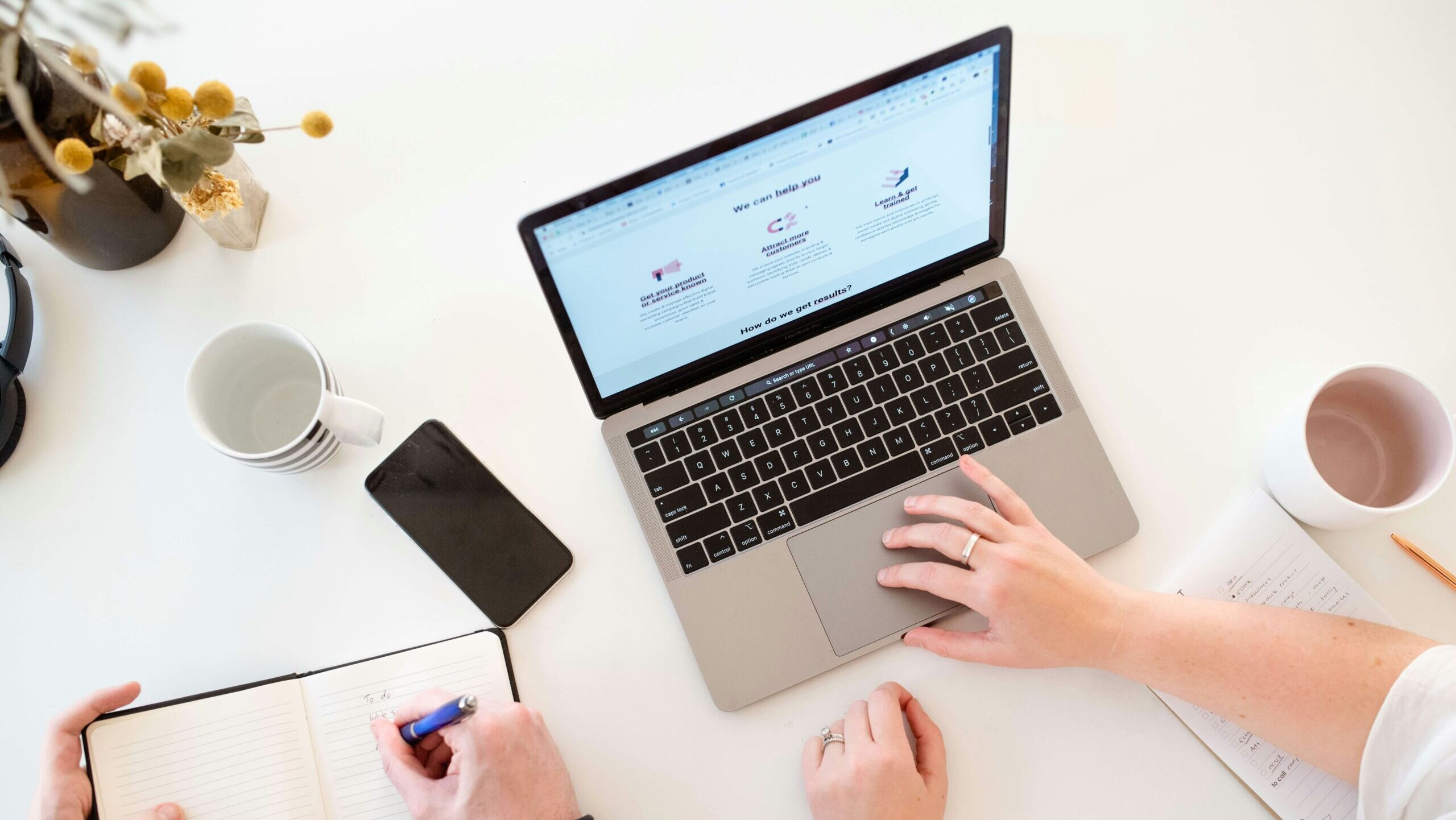 the connected narrative mmTqtBe unsplash