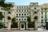 Shangri La Paris Courtyard @Shangri La Paris HD ()