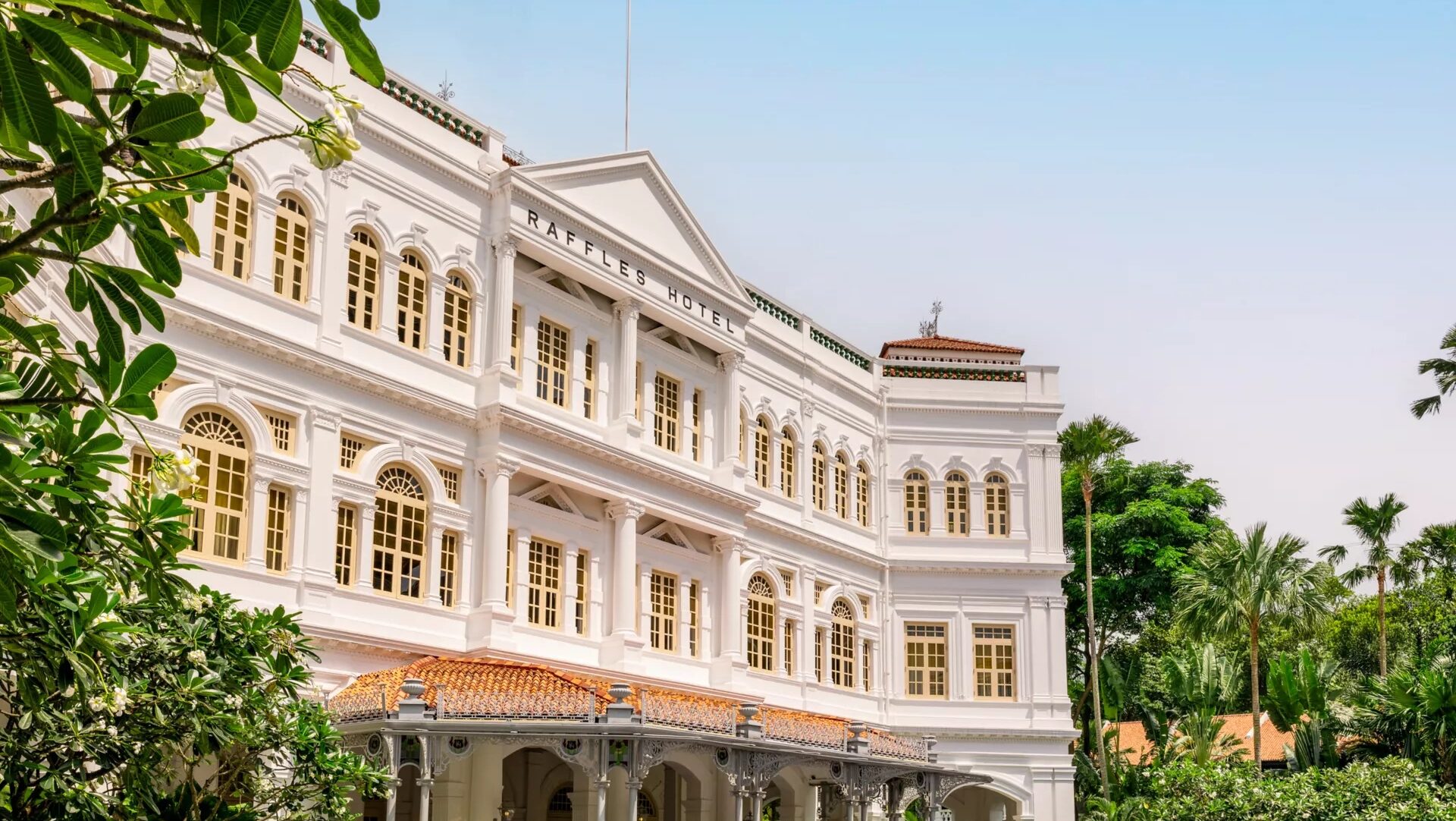 Raffles Hotel Singapore: Worth the Distance